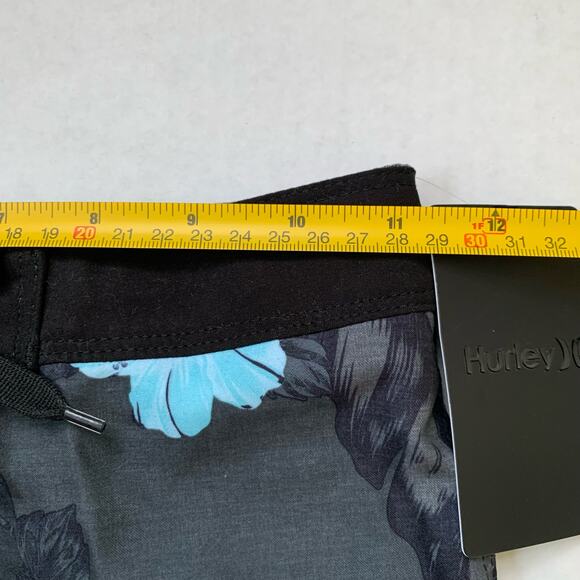 NWT Boys Hurley Swim Trunks Sz 6 - Picture 4 of 7